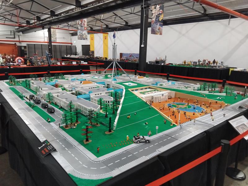 Canberra Parliment House In lego by Ken Draeger