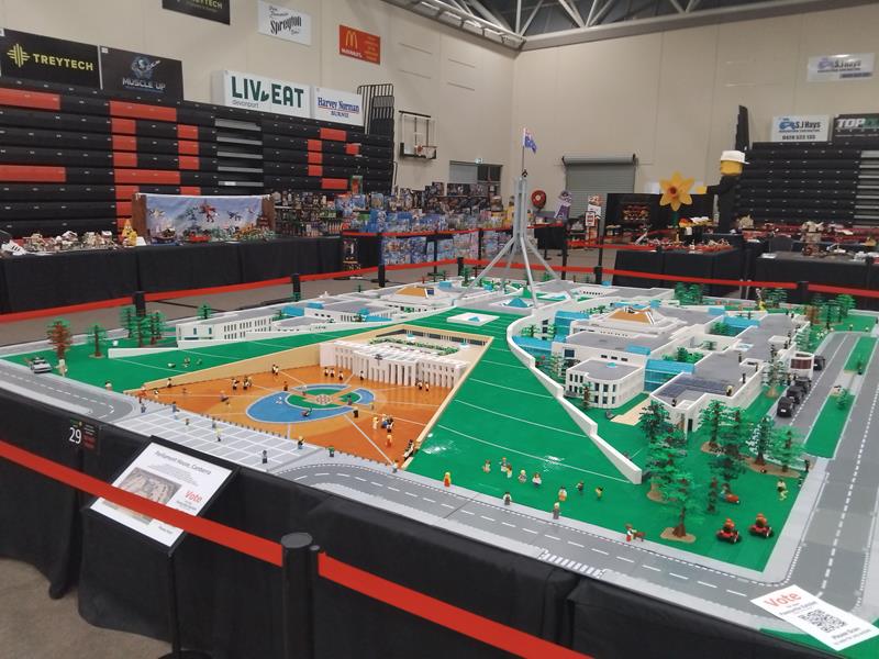 Canberra Parliament House in Lego by Ken Draeger